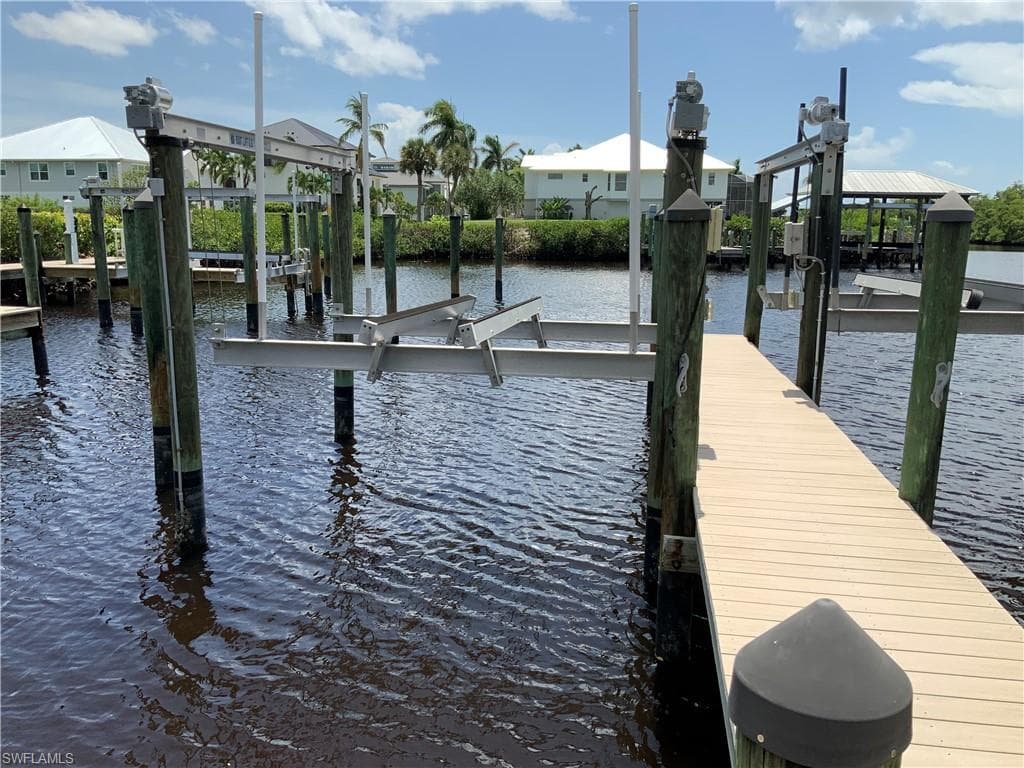 12208 Siesta DR-36