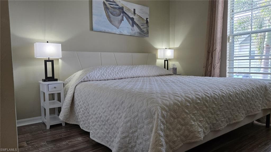 12208 Siesta DR-18