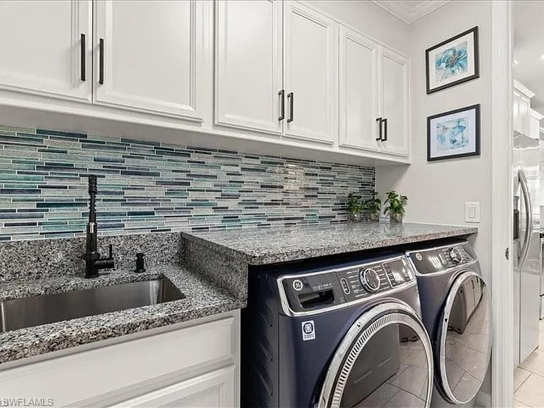 14672 Edgewater CIR-13