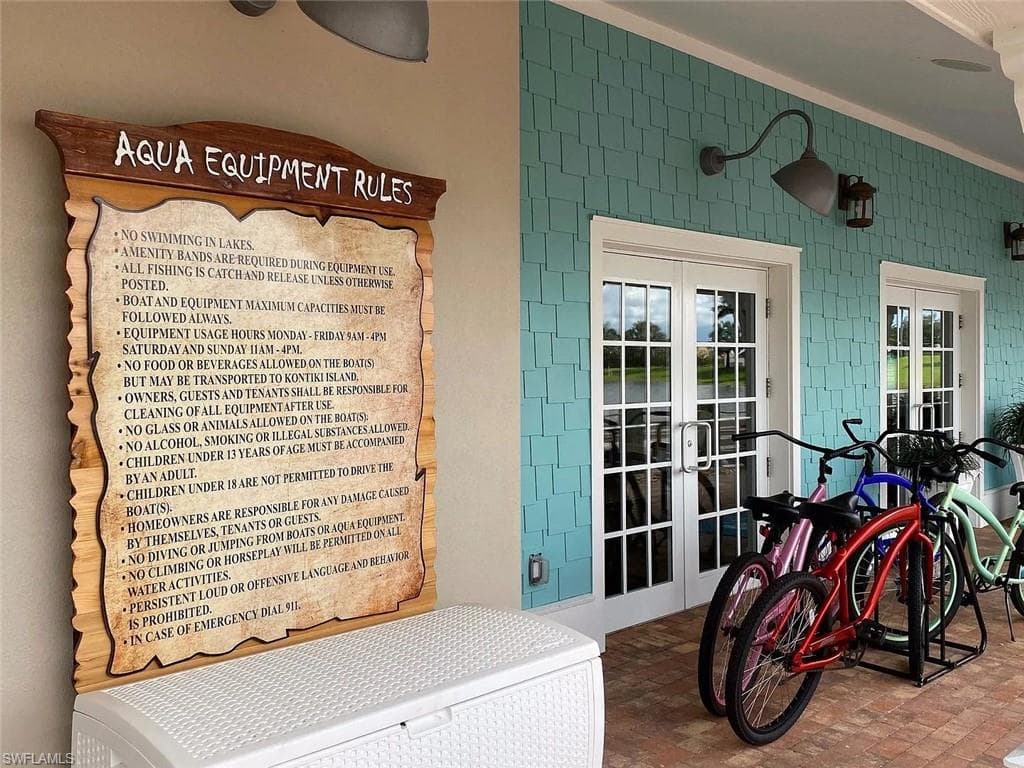 14672 Edgewater CIR-35