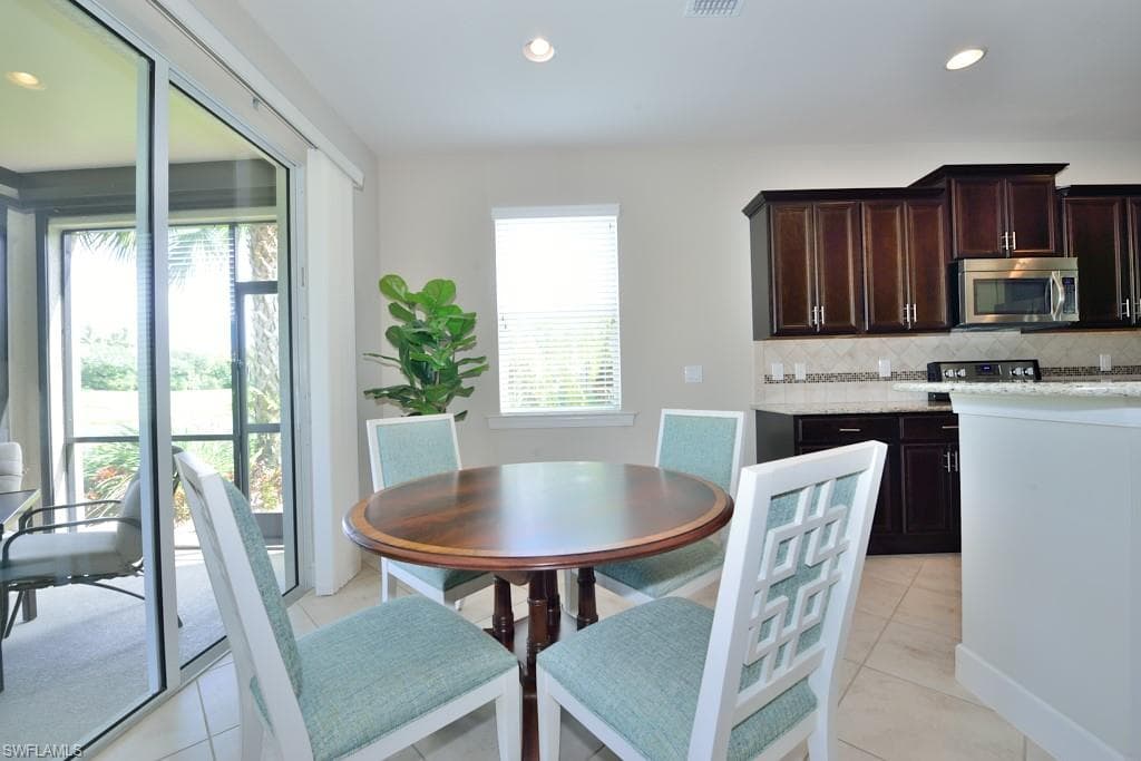 10271 Glastonbury CIR 102-9