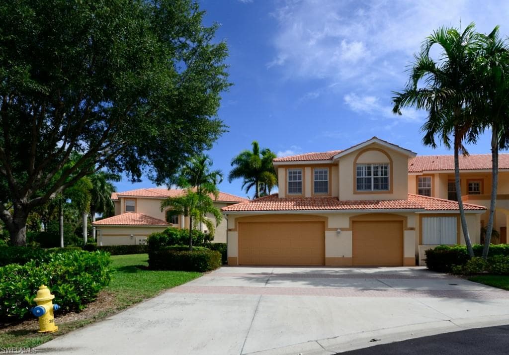 8990 Palmas Grandes BLVD 201-1