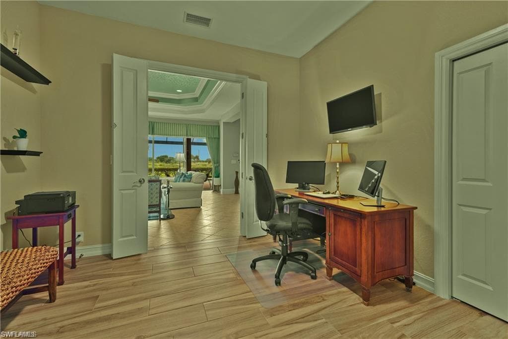 3131 Orangetree BEND-16