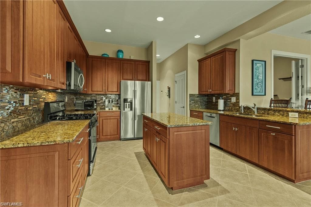 3131 Orangetree BEND-7