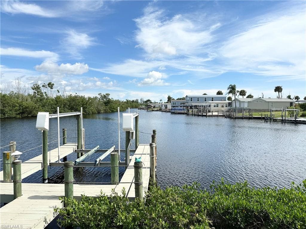 17741 Canal Cove CT-12