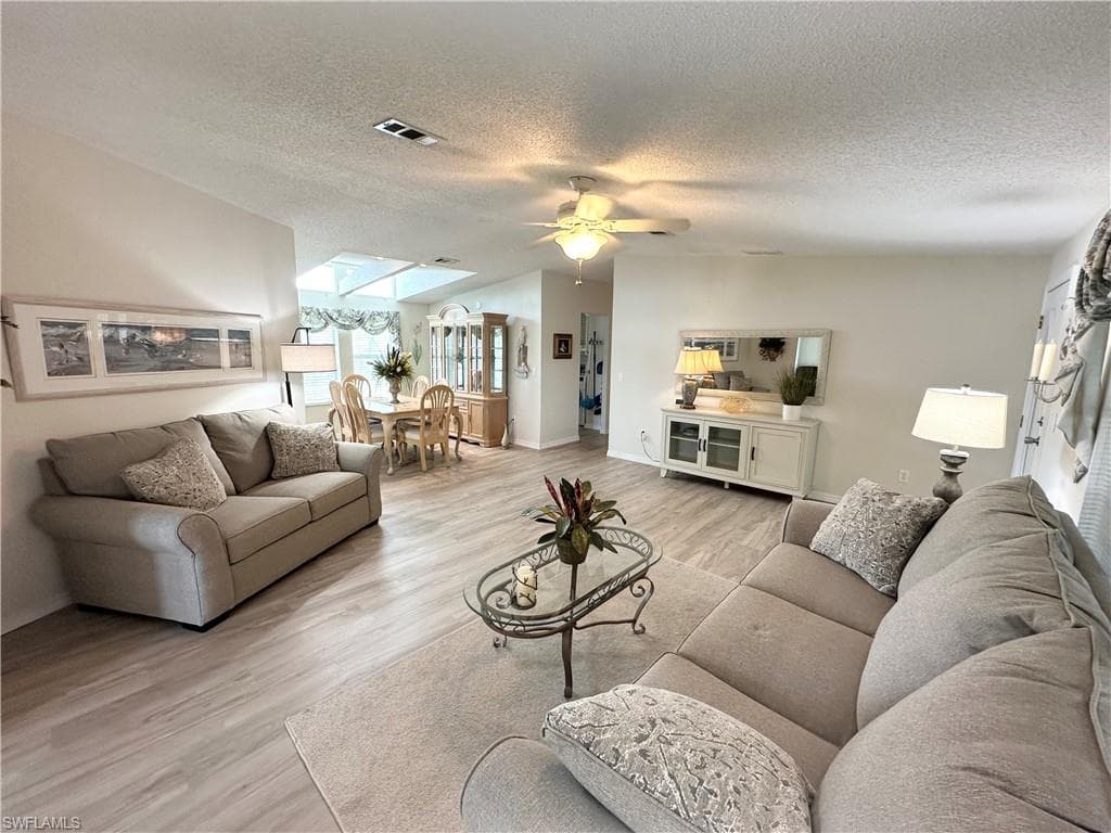 17741 Canal Cove CT-18