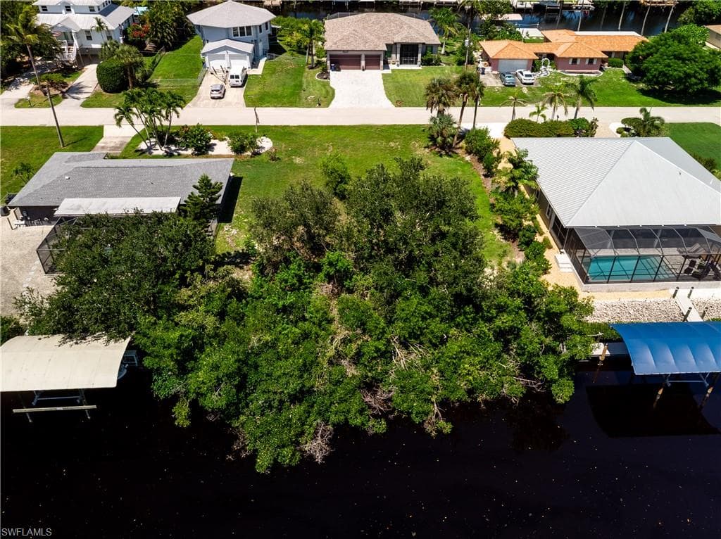 5175 Genesee PKWY-10