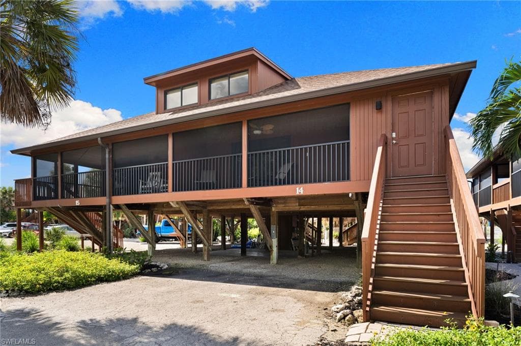 1811 Olde Middle Gulf DR 14-2