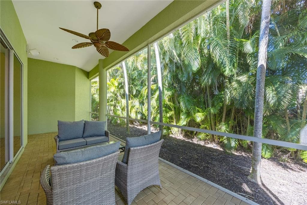 4252 Sanctuary WAY-27