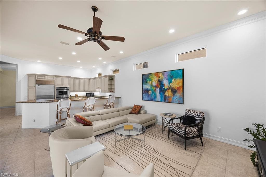 4252 Sanctuary WAY-10