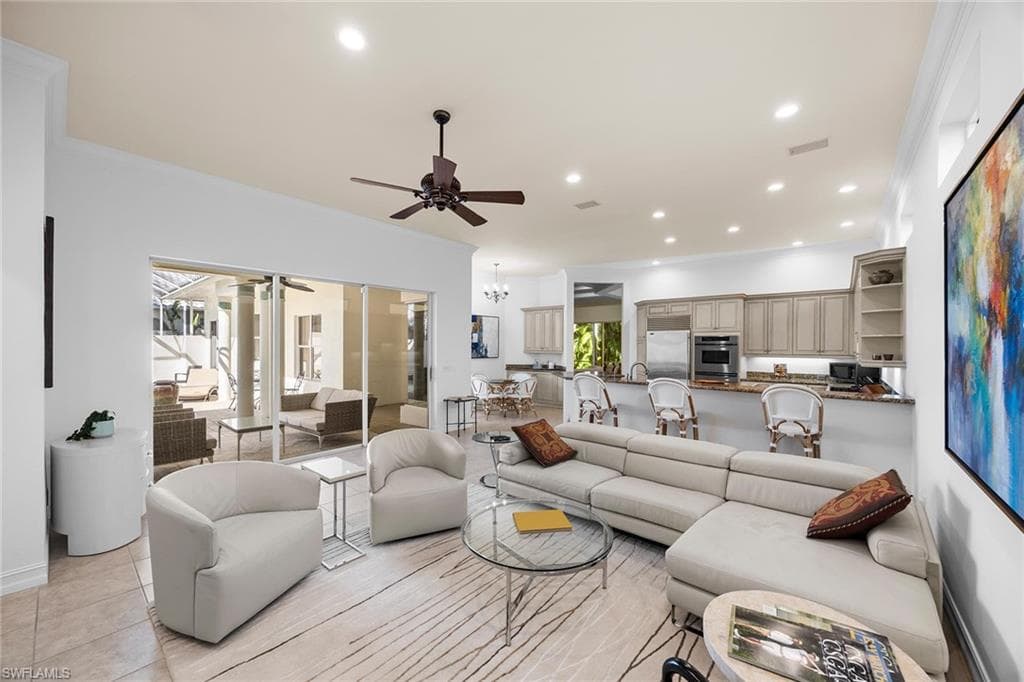 4252 Sanctuary WAY-11