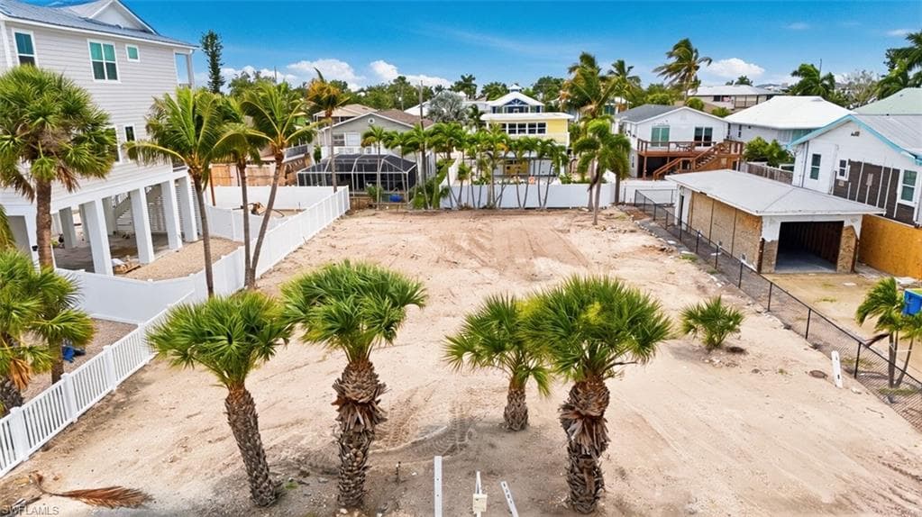 5551 Estero BLVD-13
