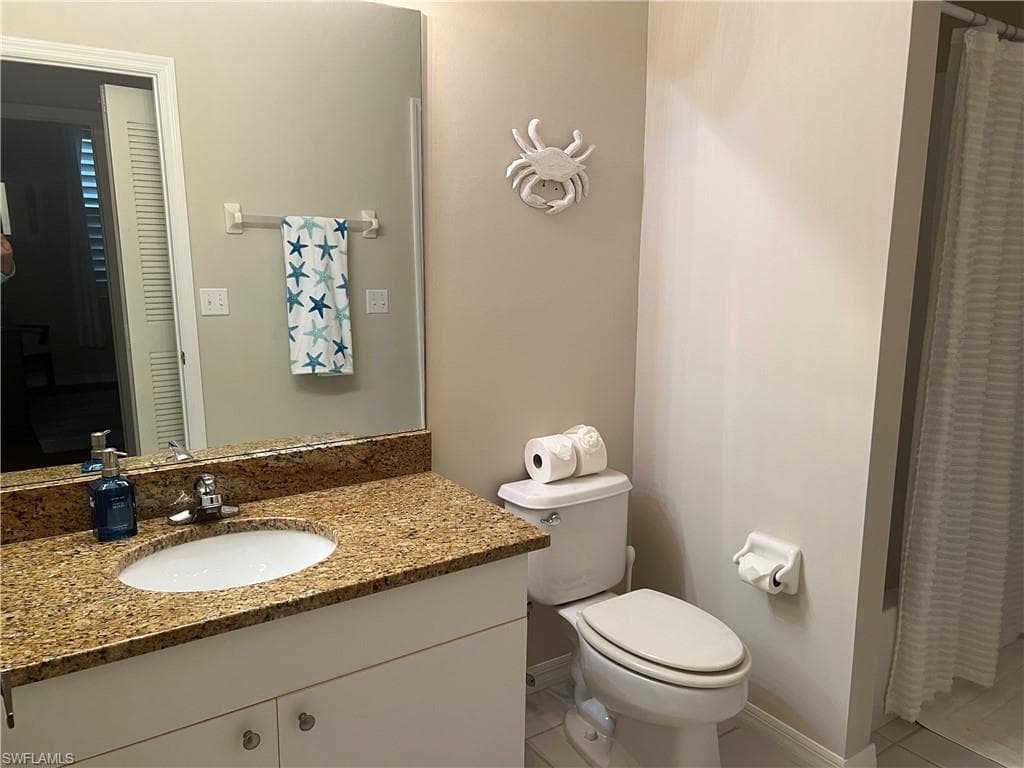 8555 Naples Heritage DR 214-15