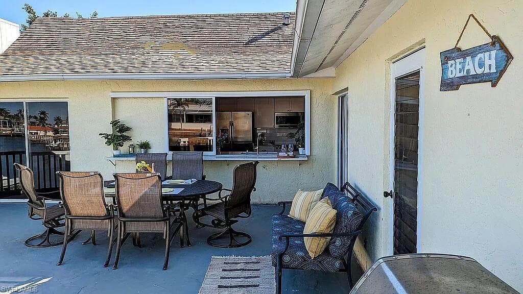 1800 Woodbine CT-16