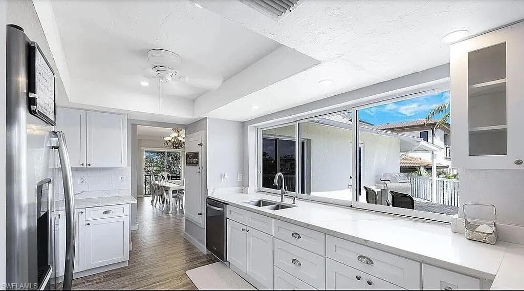 1800 Woodbine CT-7