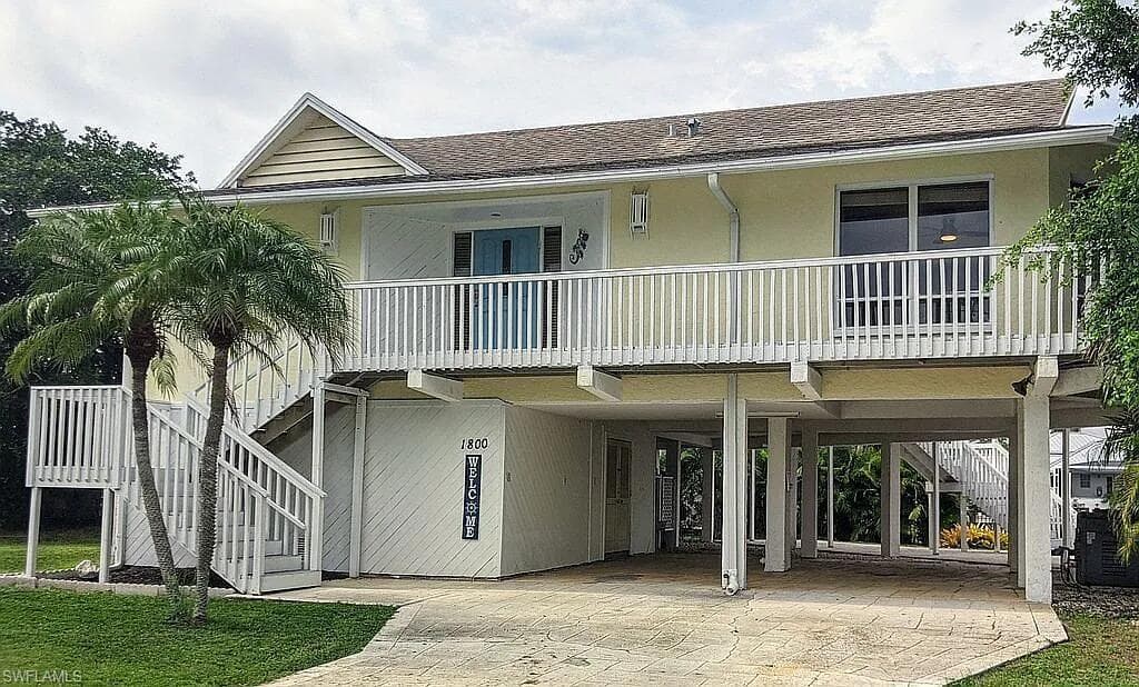 1800 Woodbine CT-11