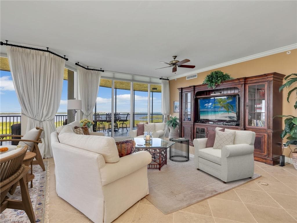 23750 Via Trevi WAY 1901-27