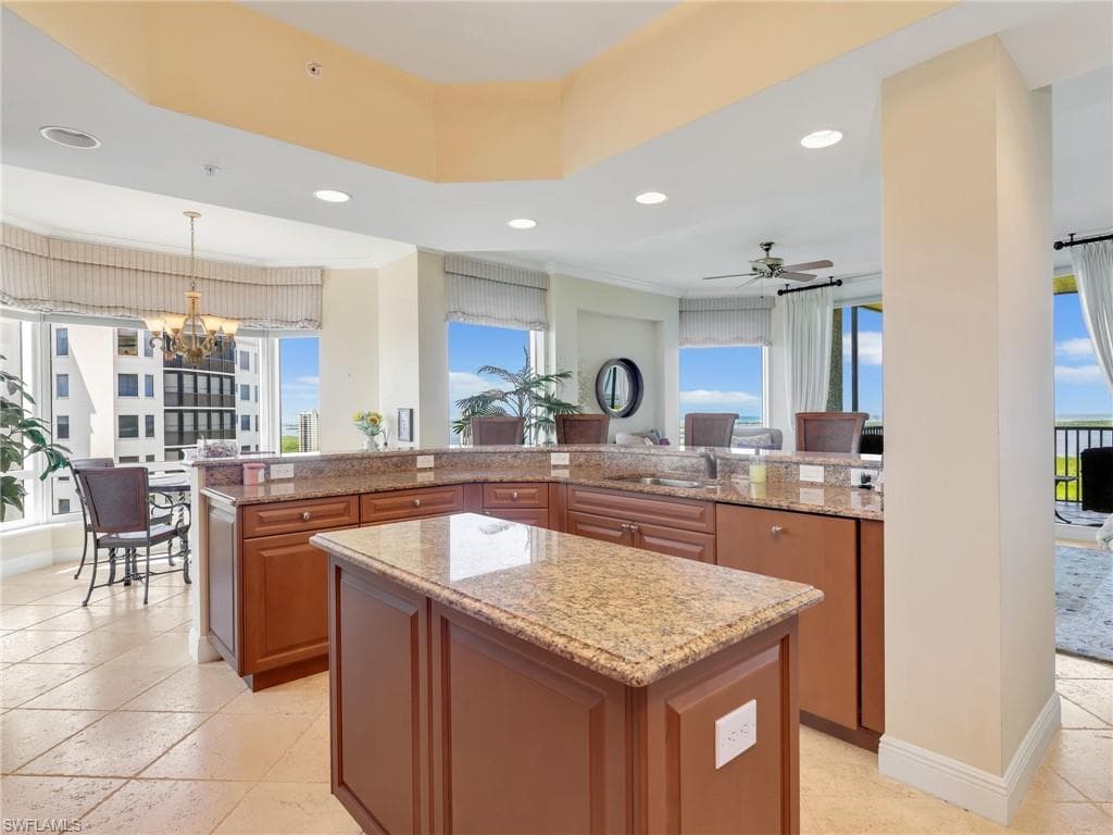 23750 Via Trevi WAY 1901-22