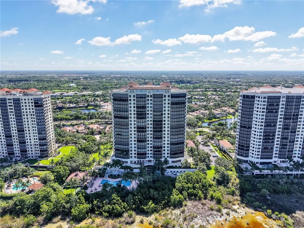 23750 Via Trevi WAY 1901-3