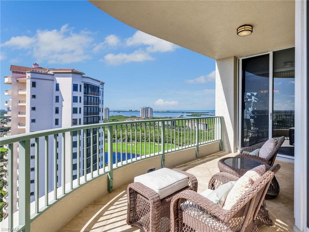 23750 Via Trevi WAY 1901-45