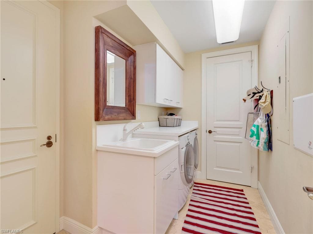 23750 Via Trevi WAY 1901-40