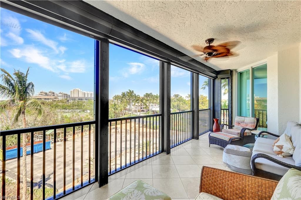 430 Cove Tower DR 403-21