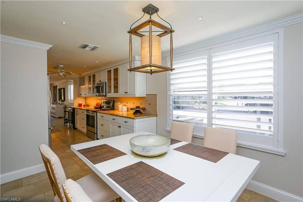 360 Horse Creek DR 108-32