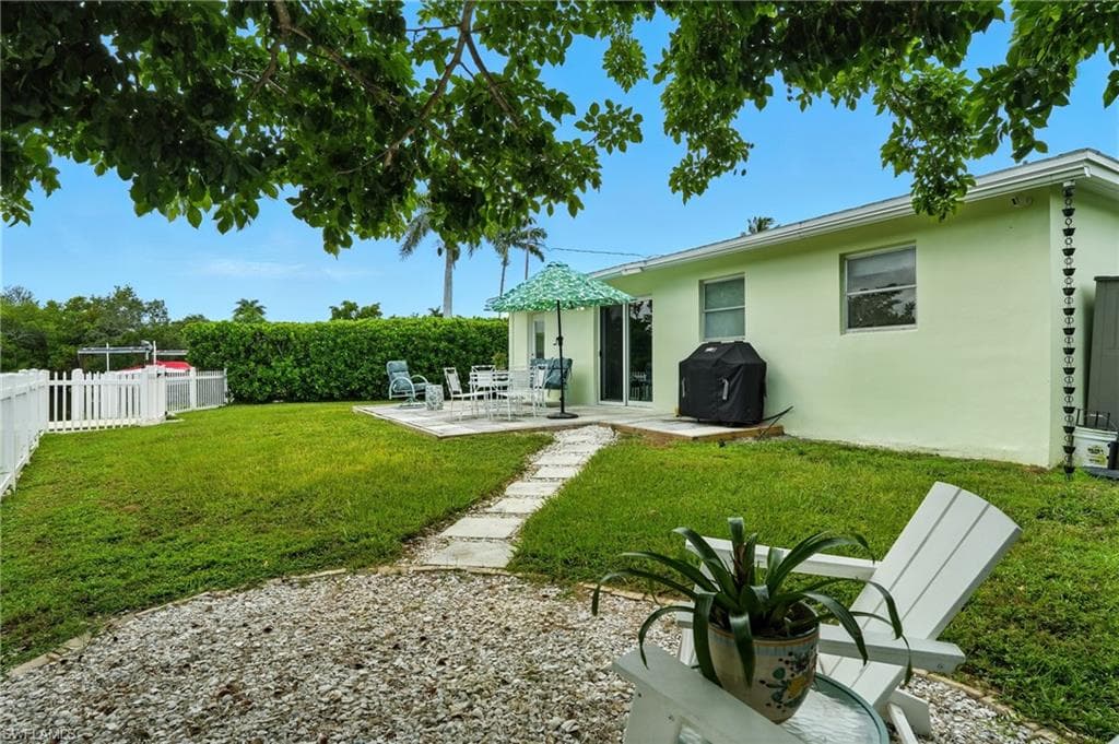 578 14th ST N-27