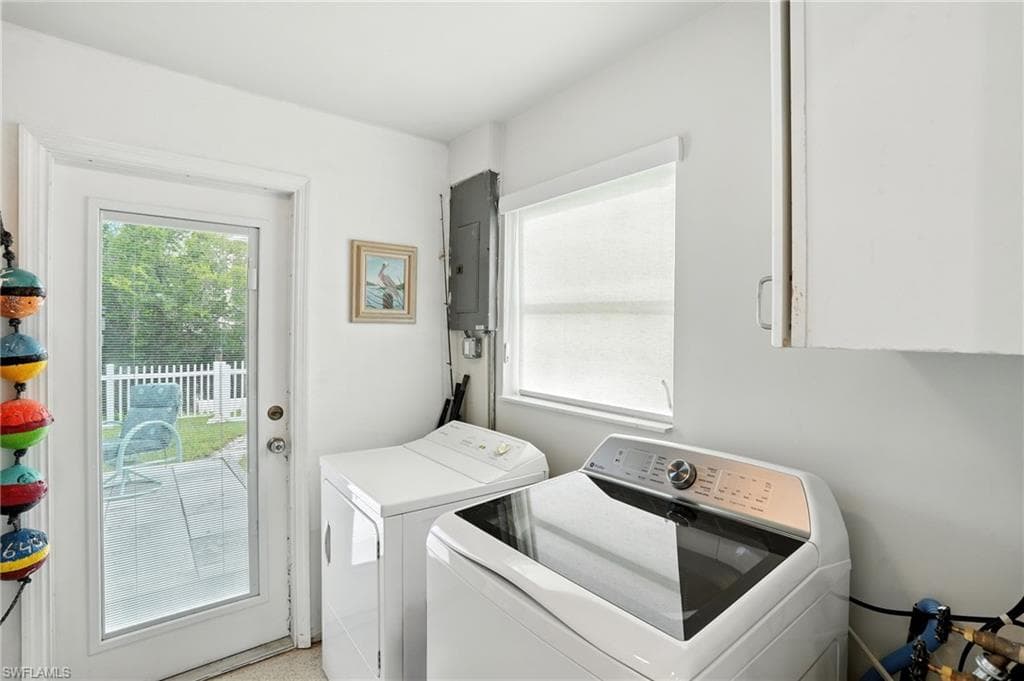 578 14th ST N-22