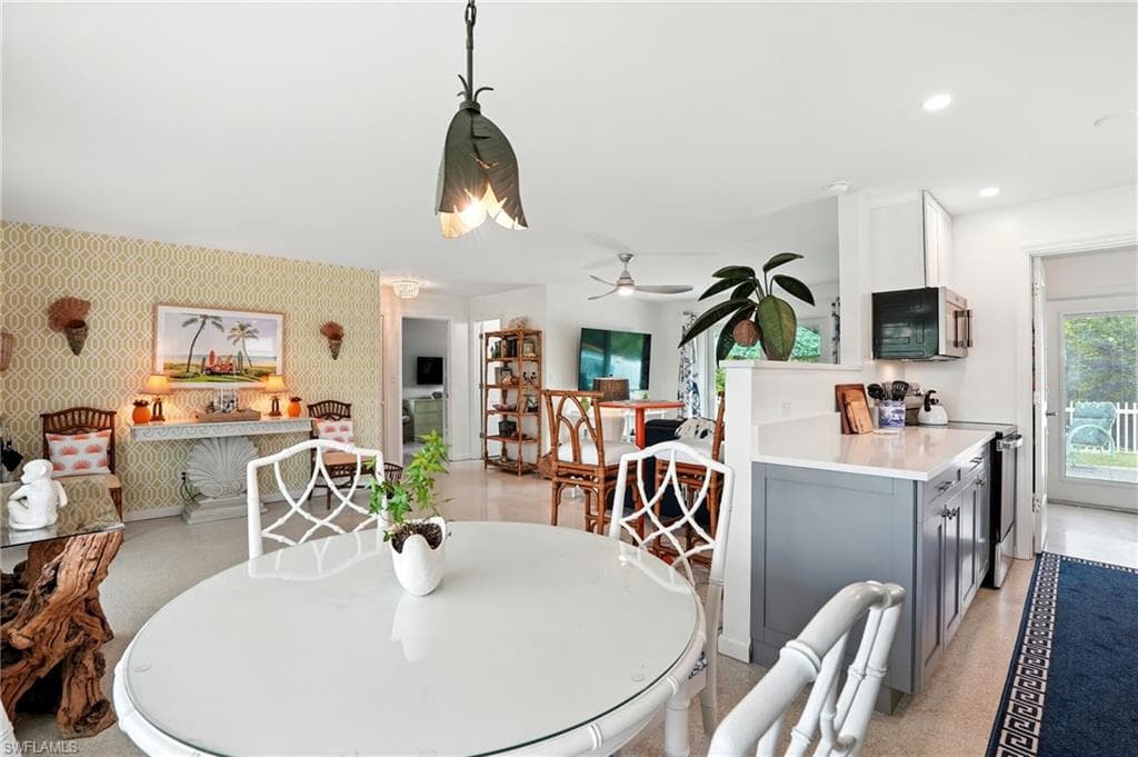 578 14th ST N-9