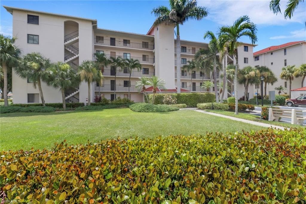 9435 Sunset Harbor LN 213-3