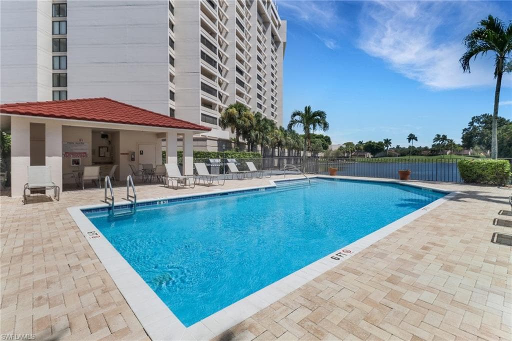 9435 Sunset Harbor LN 213-4