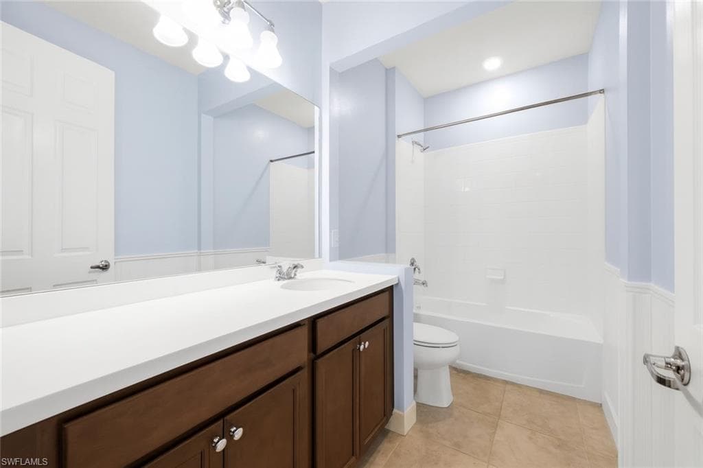 17274 Hadlow PL-22
