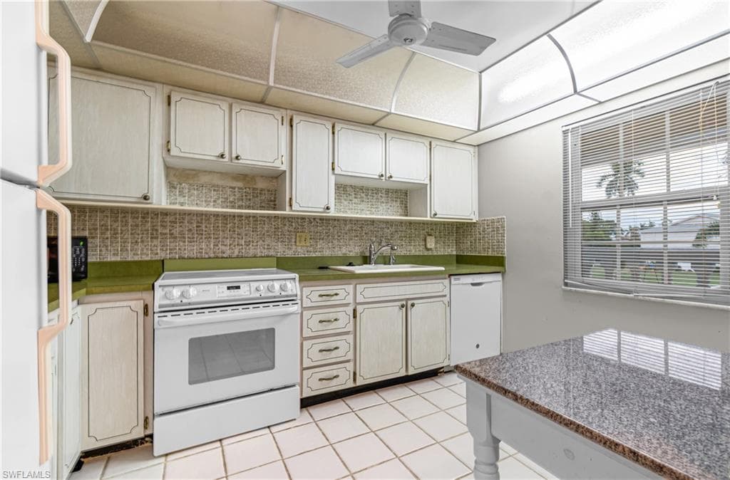 1830 Brantley RD B7 - 203-8