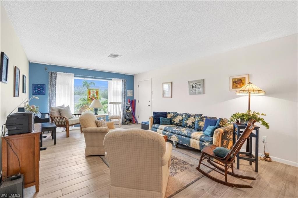 1376 S Brandywine CIR 4-7