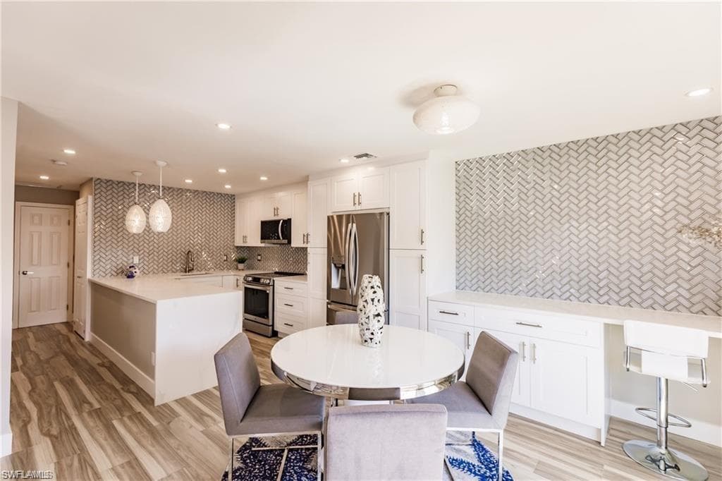 1455 Curlew AVE 1-6