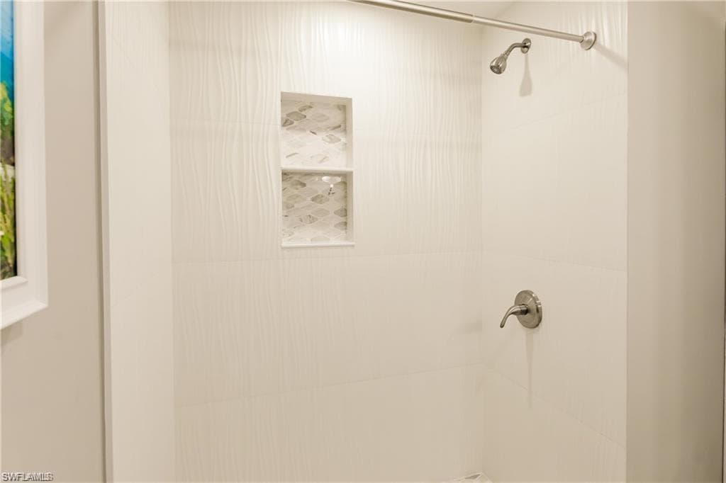 1455 Curlew AVE 1-17
