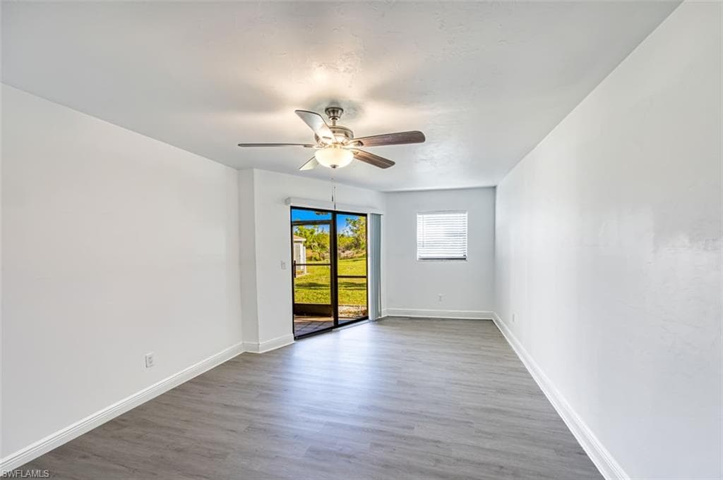 10022 Oxfordshire LN 105-26