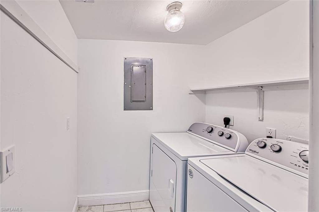10022 Oxfordshire LN 105-31