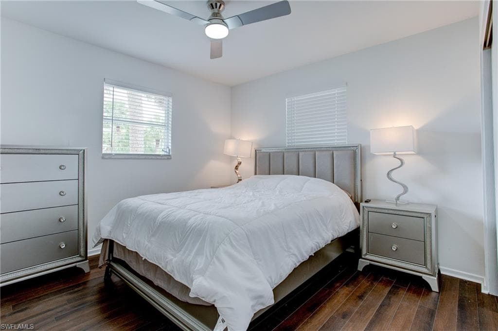 126 Andre Mar DR-32