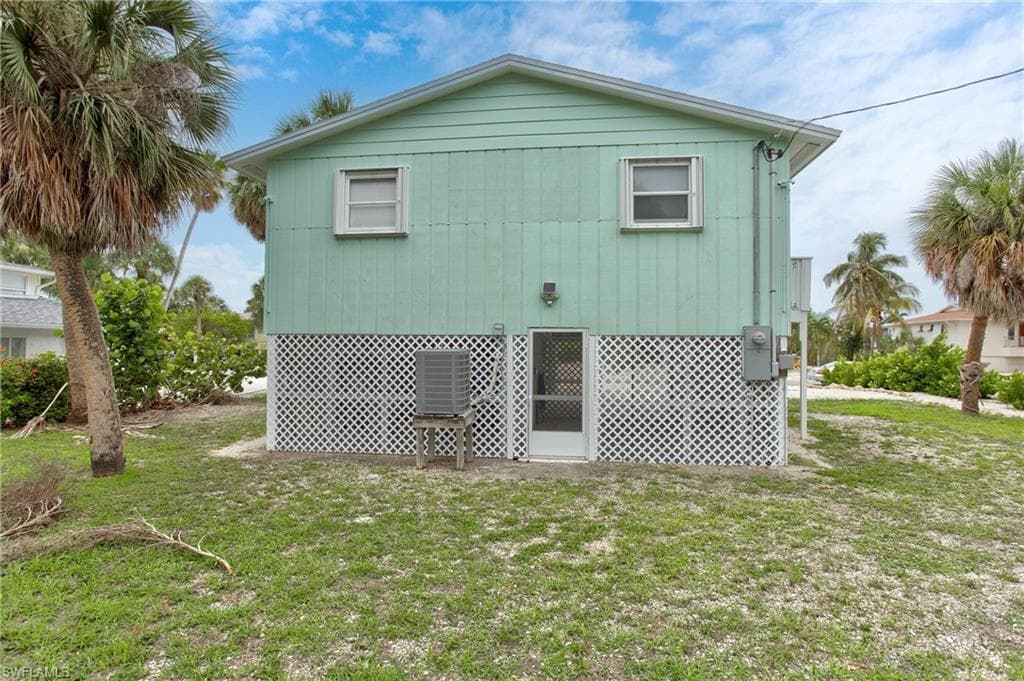 126 Andre Mar DR-34