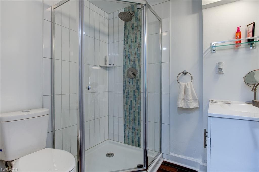 126 Andre Mar DR-14