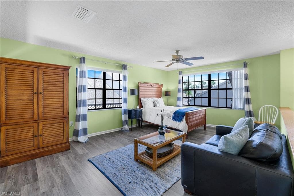 823 Meadowland DR H-14