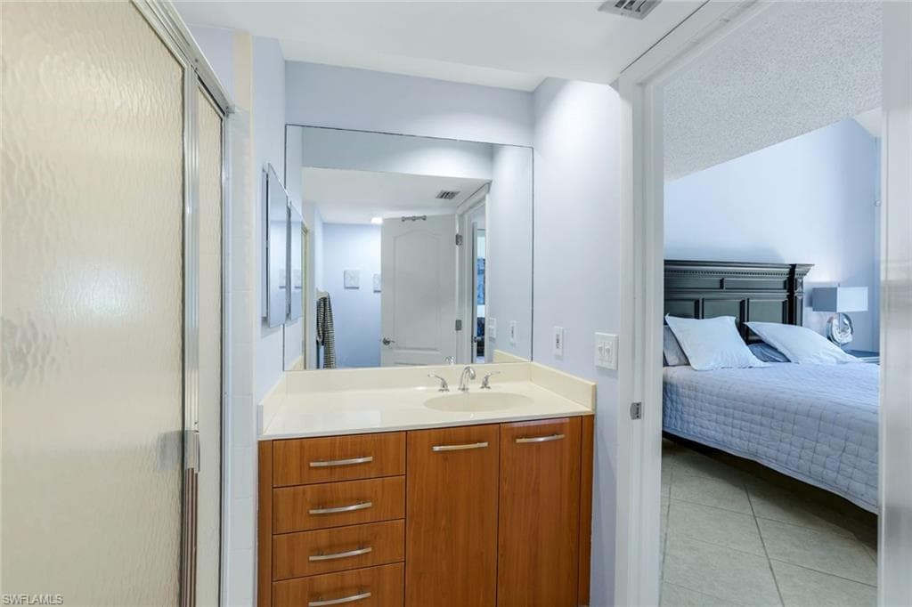 823 Meadowland DR H-11