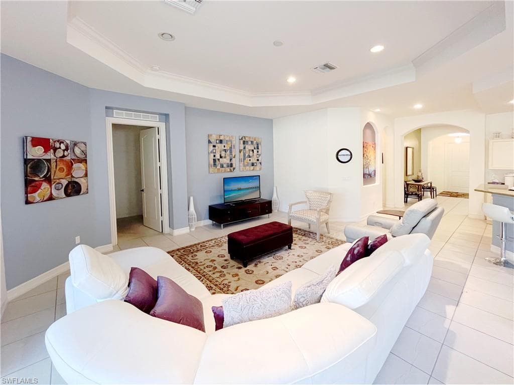 1366 Serrano CIR-11