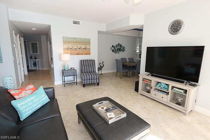 2110 Arielle DR 103-3