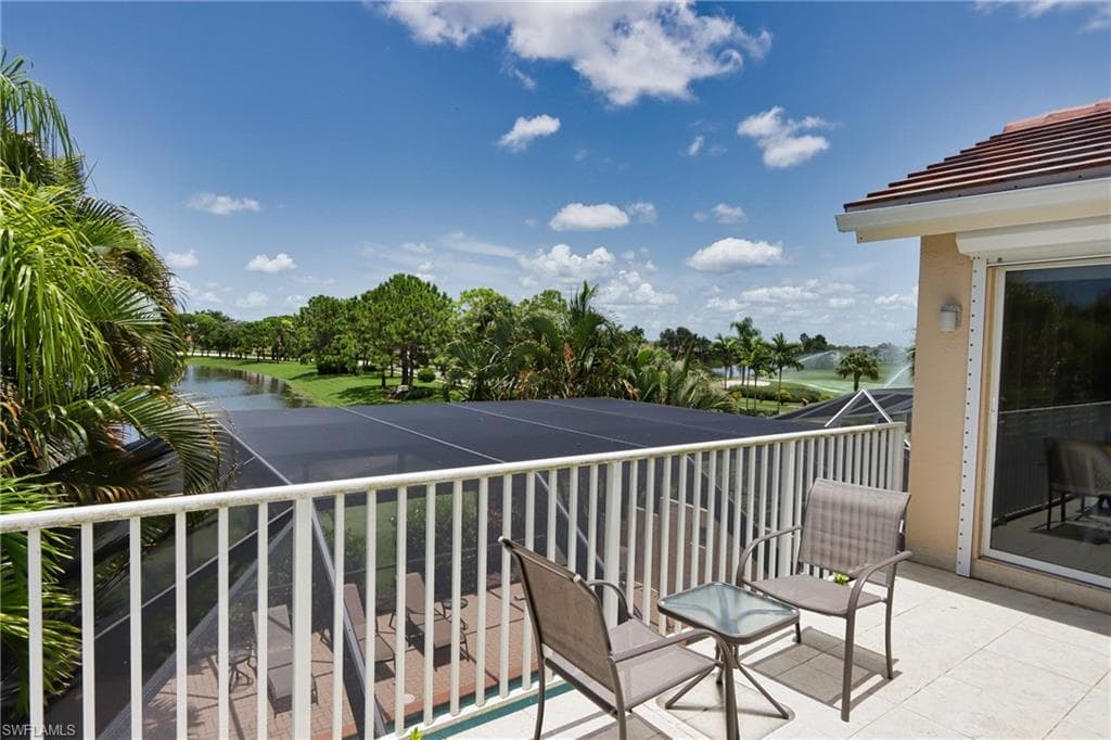 5901 Ashford LN-26