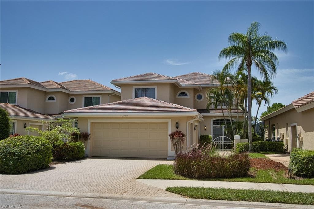 5901 Ashford LN-1