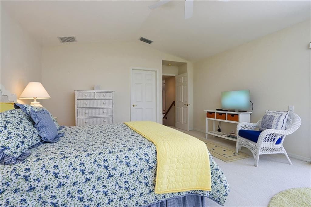 5901 Ashford LN-15