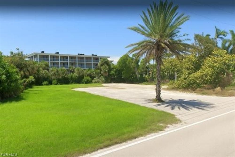 2761 W Gulf DR-4